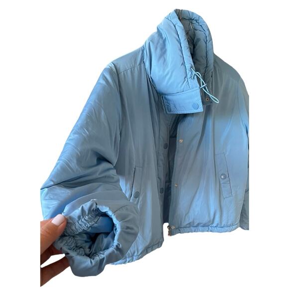 BDG Isla Lightweight Funnel Neck Puffer Jacket Light Blue Size XS - Picture 10 of 14